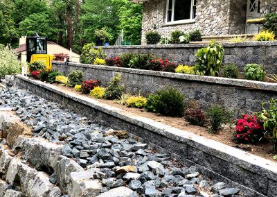 stone-retaining-wall